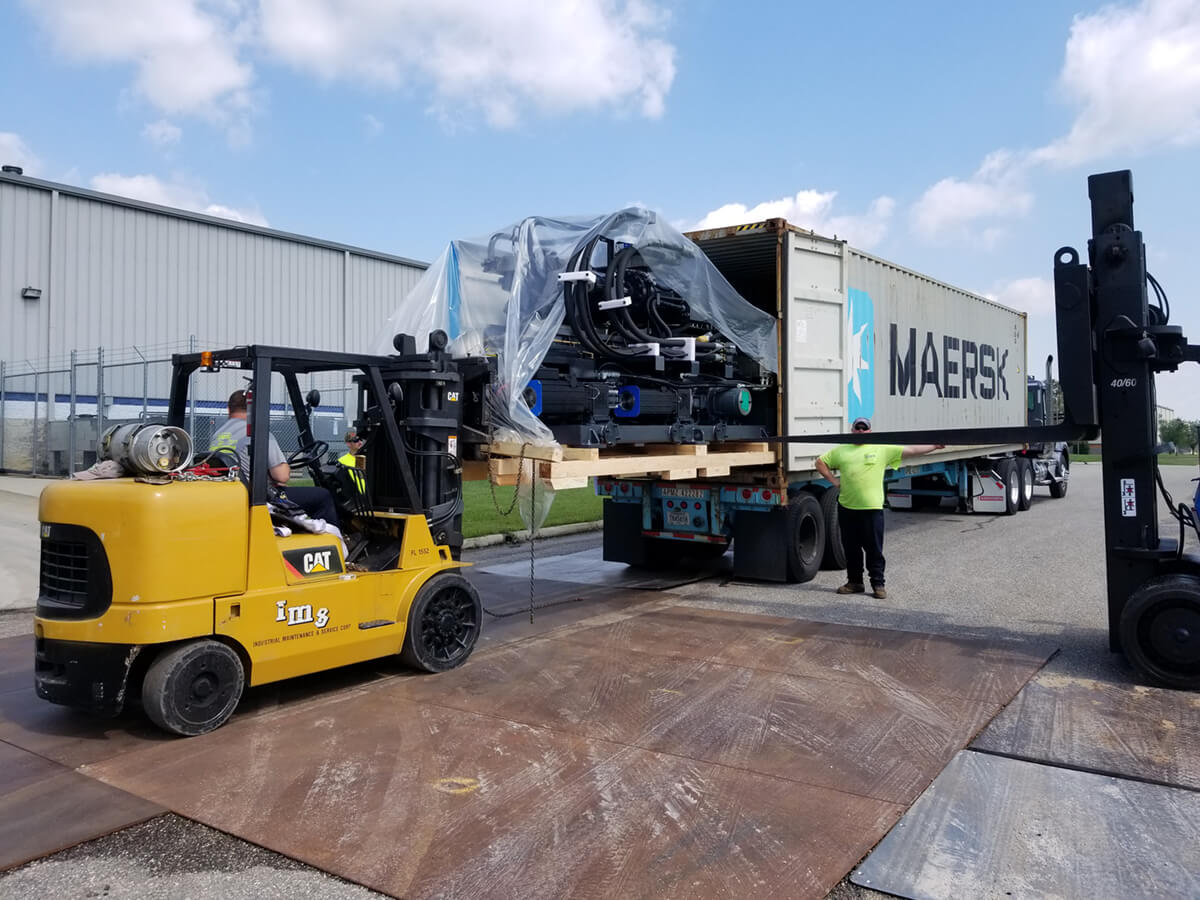 Installing Injecting Mold Machines #85,000